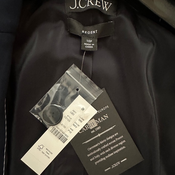 J. Crew Petite Regent Blue Blazer in Four Season Stretch - Picture 4 of 4